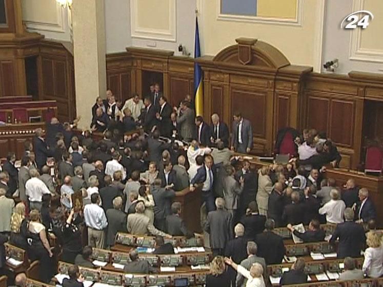 Нацкомиссия по вопросам морали призывает Президента ветировать языковой закон Нацкомиссия по вопросам морали призывает Президента ветировать языковой закон