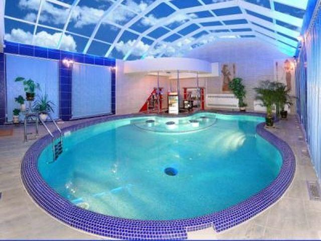 В Азарова виділили 22 мільйони на басейн олімпійський, а не регіонала В Азарова виділили 22 мільйони на басейн олімпійський, а не регіонала