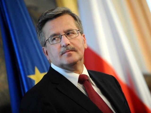 Коморовський відмовився модерувати діалог між Януковичем і Тимошенко Коморовський відмовився модерувати діалог між Януковичем і Тимошенко