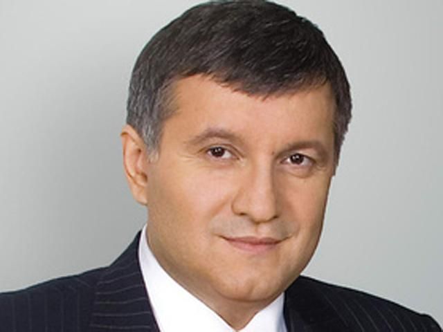 Аваков планирует прийти на суд к Мельниченко Аваков планирует прийти на суд к Мельниченко