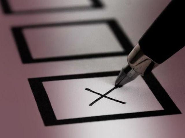 З партійного списку "Батьківщини" ЦВК виключила 13 осіб З партійного списку "Батьківщини" ЦВК виключила 13 осіб