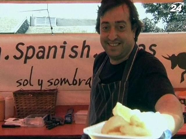 Во время Олимпиады в Лондоне предлагают фаст-фуд со всего мира Во время Олимпиады в Лондоне предлагают фаст-фуд со всего мира