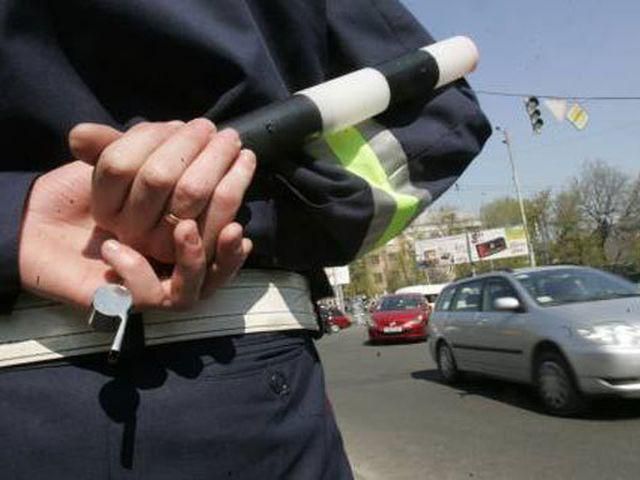 В Львове 40 цыган избили гаишников. "Беркут" спасал В Львове 40 цыган избили гаишников. "Беркут" спасал