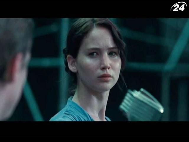 Дженнифер Лоуренс получит $ 10 млн за роль в "Голодных играх" Дженнифер Лоуренс получит $ 10 млн за роль в "Голодных играх"