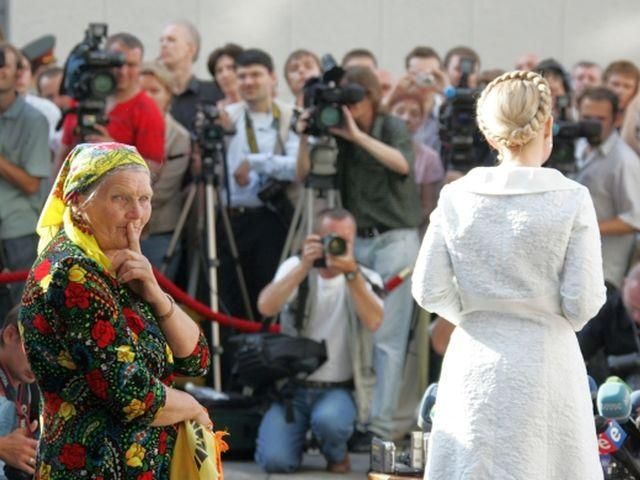 На Тимошенко завели дело за избиение сотрудника следственного изолятора На Тимошенко завели дело за избиение сотрудника следственного изолятора