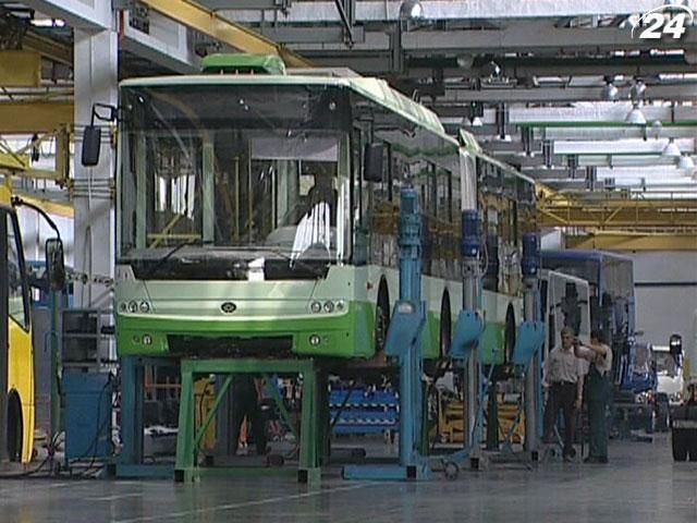 Кожен четвертий автобус в Україні потребує заміни Кожен четвертий автобус в Україні потребує заміни