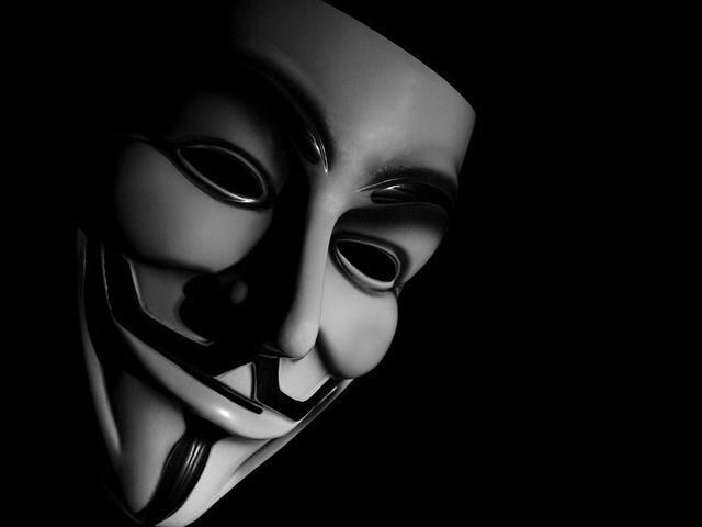 Anonymous атакует украинские правительственные сайты из-за Demonoid (Видео)
