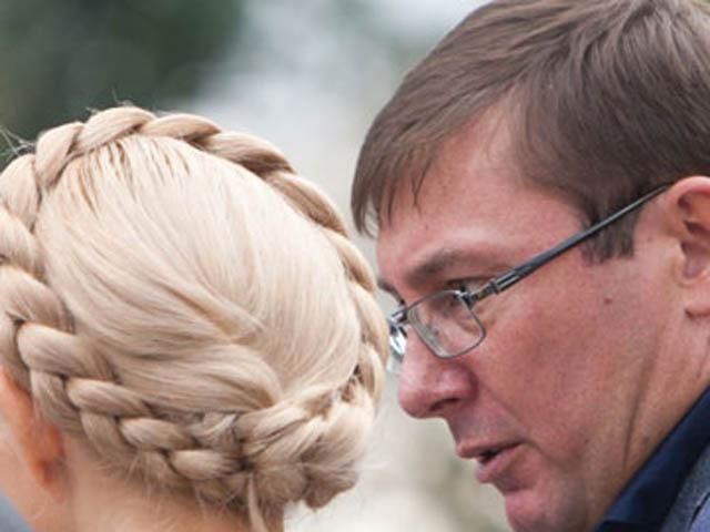 У ЦВК заявили, що Тимошенко і Луценко все ж мають шанс стати депутатами У ЦВК заявили, що Тимошенко і Луценко все ж мають шанс стати депутатами