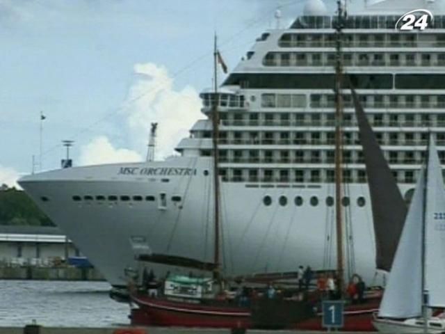 На Кільський тиждень у Німеччині стікається майже 2 тисячі суден На Кільський тиждень у Німеччині стікається майже 2 тисячі суден