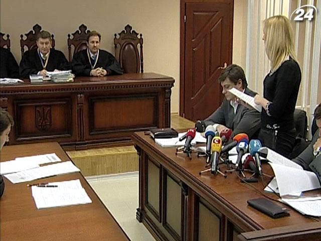 Новий КПК: захисником у криміналі може бути винятково професійний адвокат Новий КПК: захисником у криміналі може бути винятково професійний адвокат