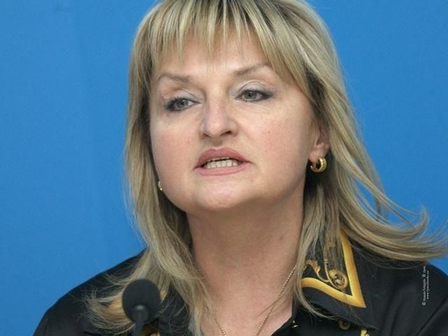 Ирина Луценко: Дело мужа - коллективный продукт "семьи" Януковича