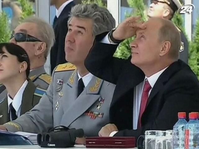 В Росії влаштували авіашоу з нагоди 100-річчя ВПС В Росії влаштували авіашоу з нагоди 100-річчя ВПС