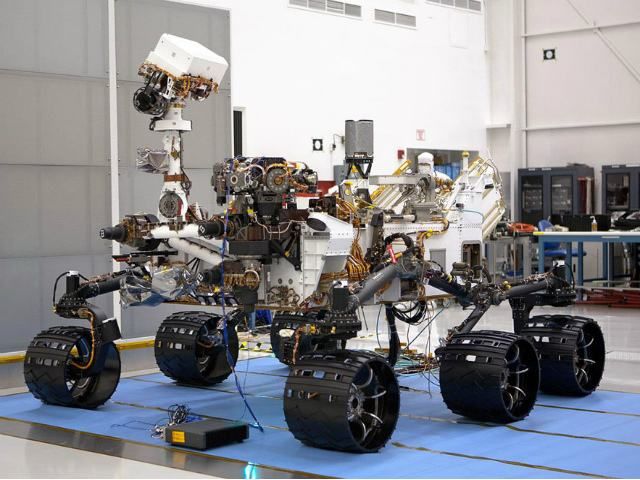Перед запуском марсоходу NASA проводили довгу і ретельну роботу (Фото)