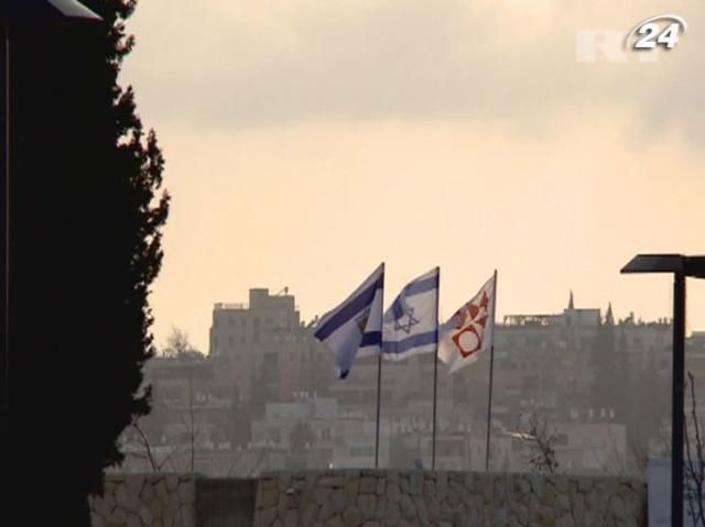 Жителей Израиля о ракетных ударах будут извещать через SMS Жителей Израиля о ракетных ударах будут извещать через SMS