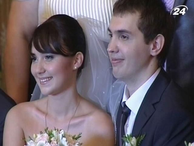 Шлюбів в Україні стало менше Шлюбів в Україні стало менше