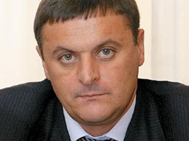 Регіонал заробив майже 300 тисяч і досі не має автомобіля Регіонал заробив майже 300 тисяч і досі не має автомобіля