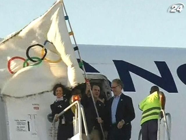 Олімпійський прапор прибув до Ріо-де-Жанейро