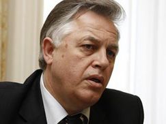 Симоненко нужны еще два государственных банка