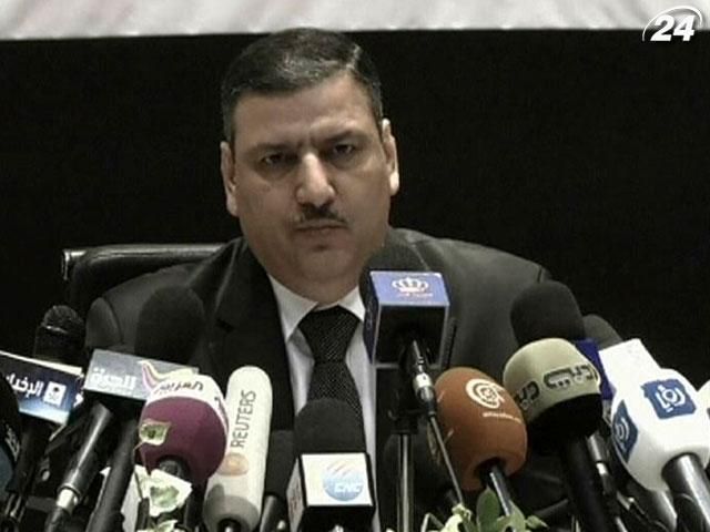 Колишній прем’єр Сирії: Урядові сили опинилися на межі краху Колишній прем’єр Сирії: Урядові сили опинилися на межі краху