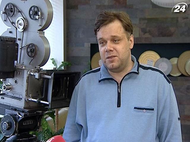 Режисер фільму "Ядерні відходи" повернувся з кінофестивалю в Локарно з нагородою Режисер фільму "Ядерні відходи" повернувся з кінофестивалю в Локарно з нагородою