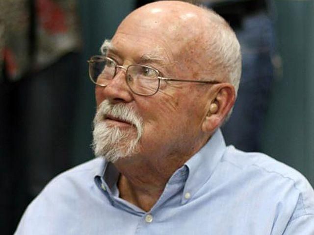 Помер відомий письменник-фантаст Гаррі Гаррісон Помер відомий письменник-фантаст Гаррі Гаррісон