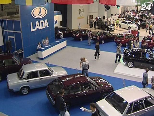 Російський ВАЗ залишається найпопулярнішою автомобільною маркою в Україні Російський ВАЗ залишається найпопулярнішою автомобільною маркою в Україні