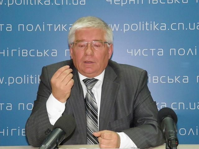 Чечетов: регіональною мовою не може бути мова "купки людей" Чечетов: регіональною мовою не може бути мова "купки людей"