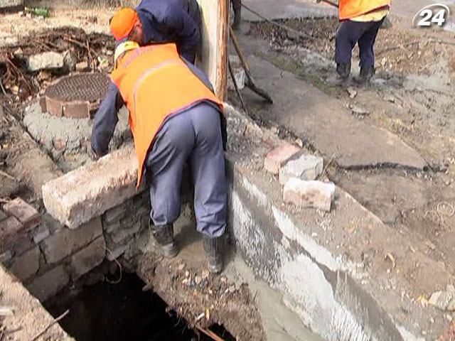 Водосточная система Киева не пригодна для использования во время ливней Водосточная система Киева не пригодна для использования во время ливней