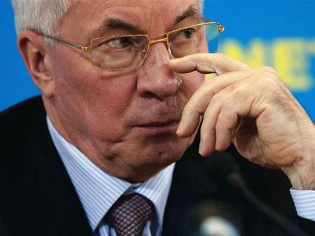 Азаров побачив вину опозиції у тому, що в українських олімпійців забрали медалі
