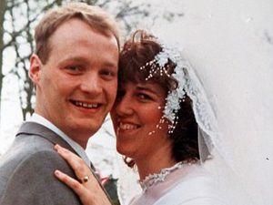 Благодаря Facebook британка узнала, что ее муж - двоеженец Благодаря Facebook британка узнала, что ее муж - двоеженец