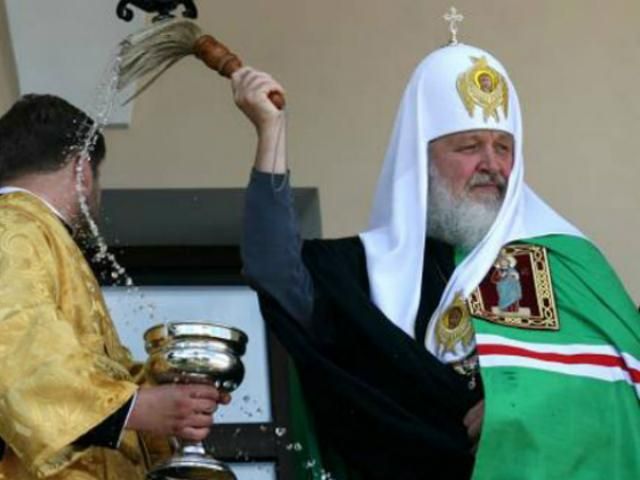 Церковь просит помиловать Pussy Riot Церковь просит помиловать Pussy Riot