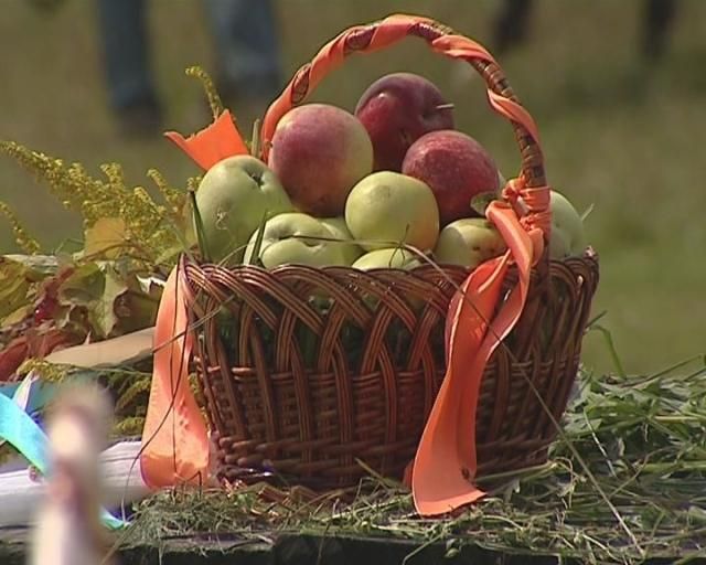 У музеї Пирогово готуються до свята Господнього Преображення У музеї Пирогово готуються до свята Господнього Преображення