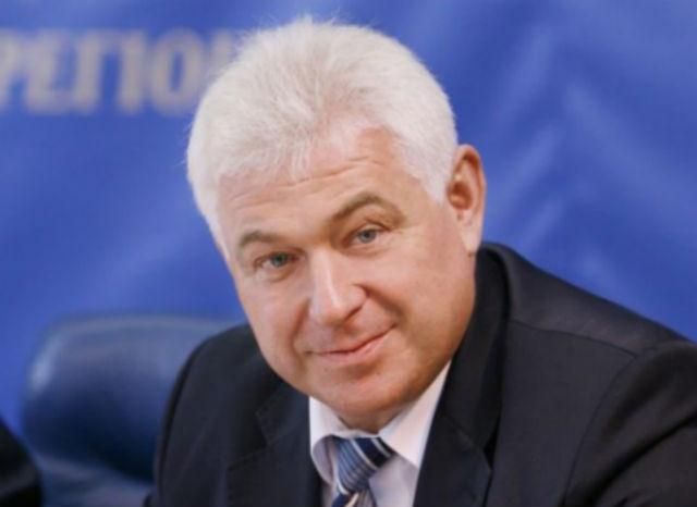 Губернатор Київської області агітує за регіоналів (Фото)