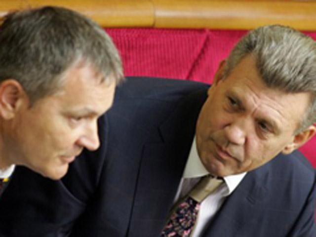 Кивалов и Колесниченко подготовили поправки к "языковому" ​​закону