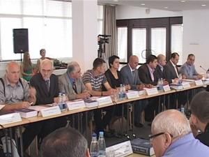 Допомога від вірмен Допомога від вірмен