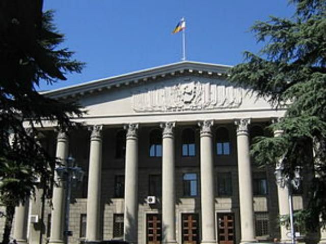 Ялтинська міськрада дала старт прийняттю регіональної мови Ялтинська міськрада дала старт прийняттю регіональної мови