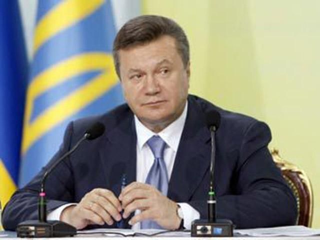 Янукович закликав українців берегти національні святині