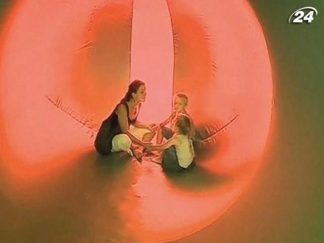 У Польщі відбувається Міжнародний фестиваль світла Skyway У Польщі відбувається Міжнародний фестиваль світла Skyway