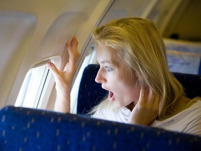 Проспав высадку в Париже, женщина попала в Пакистан Проспав высадку в Париже, женщина попала в Пакистан