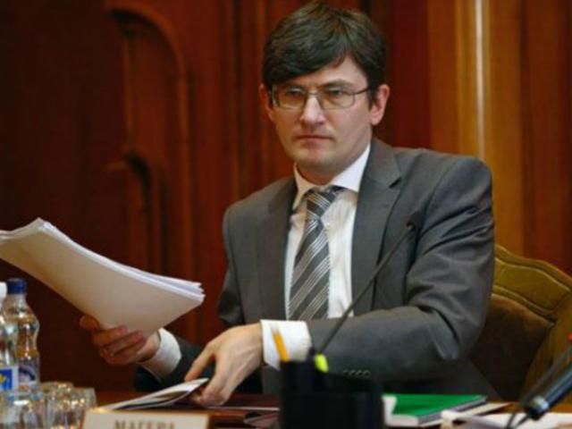 Розгляд справи Сацюка триватиме до ночі Розгляд справи Сацюка триватиме до ночі