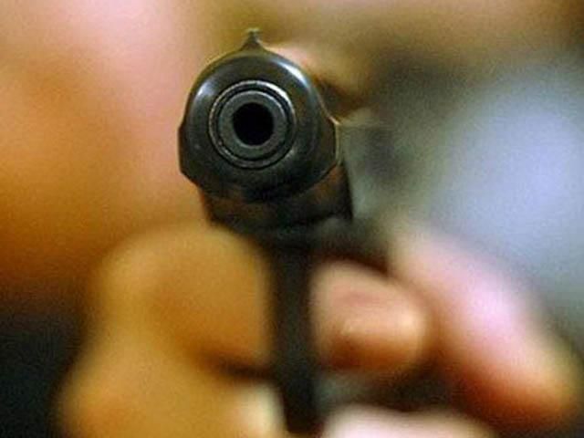 У самому центрі Львова серед білого дня розстріляли джип. Є жертви У самому центрі Львова серед білого дня розстріляли джип. Є жертви