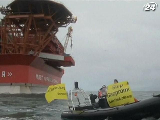 Активісти Greenpeace розпочали акцію протесту проти Газпрому Активісти Greenpeace розпочали акцію протесту проти Газпрому