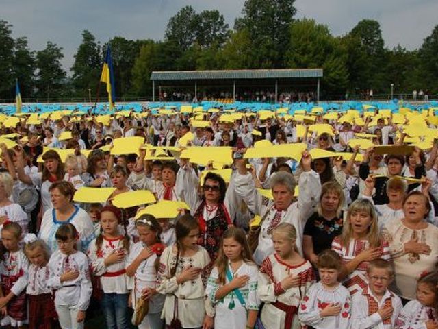 В Україні новий рекорд – наймасовіше виконання державного гімну