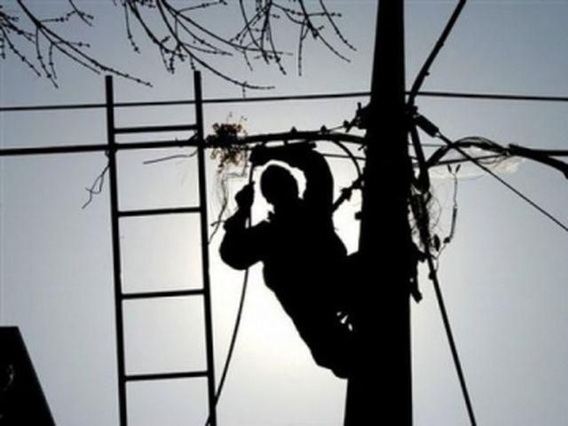 В Україні 20 населених пунктів досі без світла В Україні 20 населених пунктів досі без світла