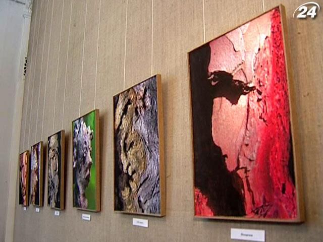 В Киеве открылась выставка портретов Николая Сиротенко В Киеве открылась выставка портретов Николая Сиротенко