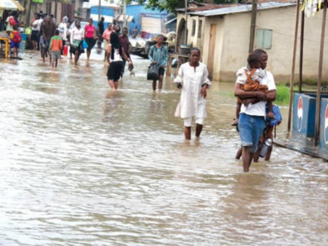 65 человек погибли от наводнений в Нигерии