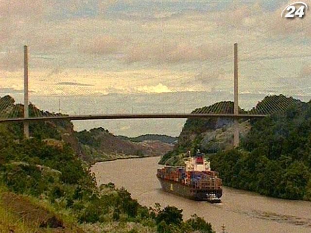 Панамский канал - 80-километровый "ров", который соединил два крупнейших океана