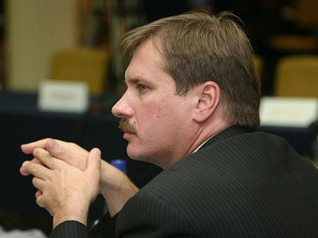 Чорновил рассказал, кто на выборах будет подтасовывать голоса Чорновил рассказал, кто на выборах будет подтасовывать голоса