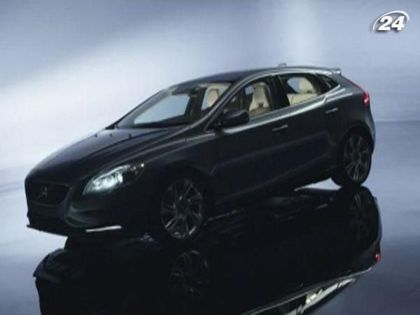 Volvo V40 и Dacia Lodgy - люксовый хэтчбек и бюджетный компактвэн Volvo V40 и Dacia Lodgy - люксовый хэтчбек и бюджетный компактвэн