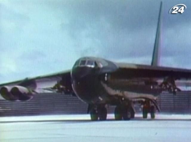 Бомбардувальник B-52 - надійність, перевірена часом Бомбардувальник B-52 - надійність, перевірена часом
